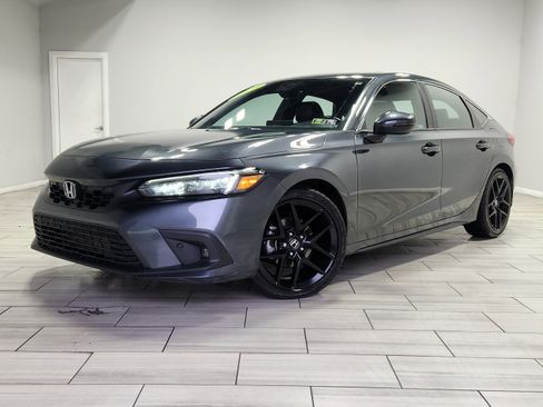 Used 2023 Honda Civic Sport Touring image 1
