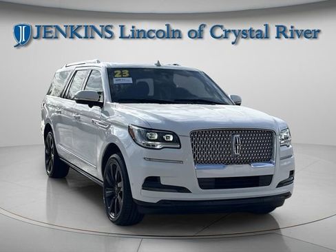 Certified 2023 Lincoln Navigator L Reserve image 5