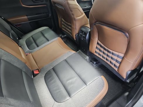 Used 2022 Ford Bronco Sport Outer Banks w/ Tech Package AWD/4WD image 11