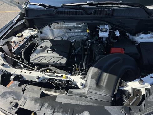 Used 2023 Chevrolet TrailBlazer LT FWD image 9