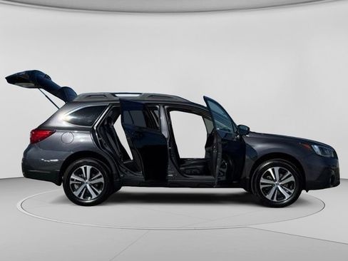 Used 2019 Subaru Outback 2.5i Limited w/ Popular Package #2 AWD/4WD image 32
