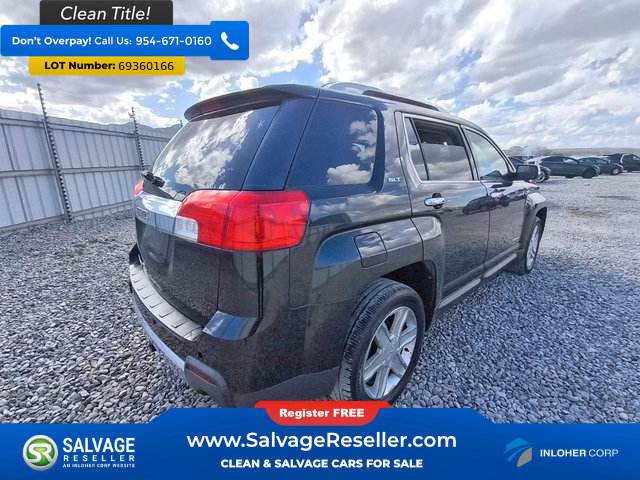 Used 2011 GMC Terrain SLT w/ Cargo Package FWD image 3
