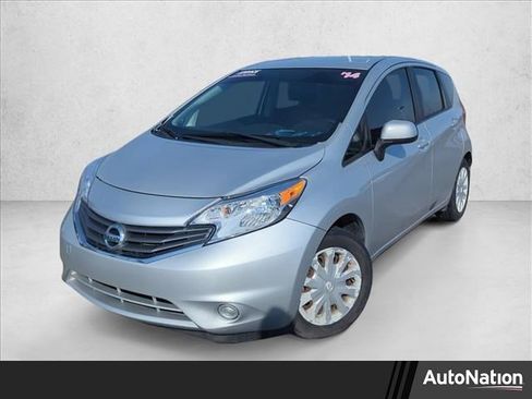 Used 2014 Nissan Versa Note SV image 1