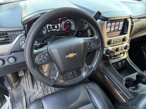 Used 2020 Chevrolet Tahoe LT image 16