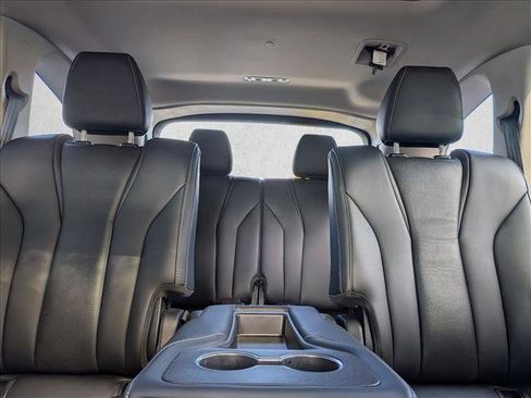 Used 2022 Acura MDX FWD w/ Technology Package image 16