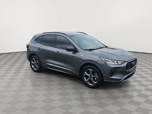 Used 2024 Ford Escape ST-Line FWD image 2