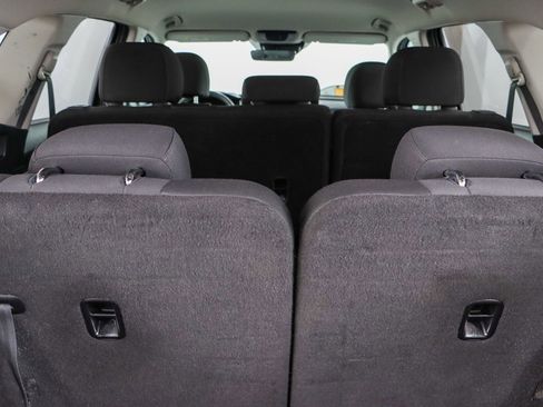 Used 2021 Kia Sorento LX image 30