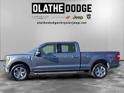 Used 2021 Ford F150 Lariat w/ Max Trailer Tow Package image 19