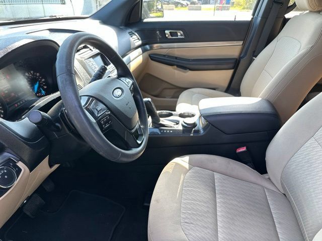 Used 2017 Ford Explorer 4WD image 6