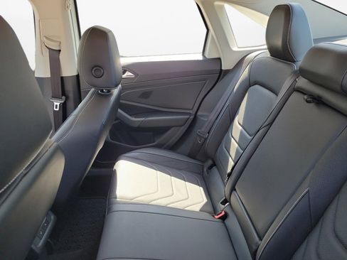 Used 2022 Volkswagen Jetta SEL FWD image 15