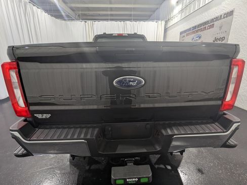 Used 2024 Ford F250 XL image 9
