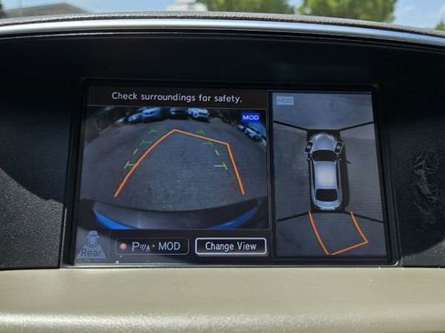 Used 2015 INFINITI Q70 3.7 AWD/4WD image 25