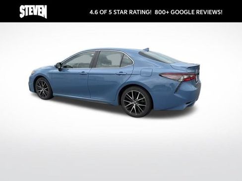 Used 2023 Toyota Camry SE w/ Cold Weather Package FWD image 5