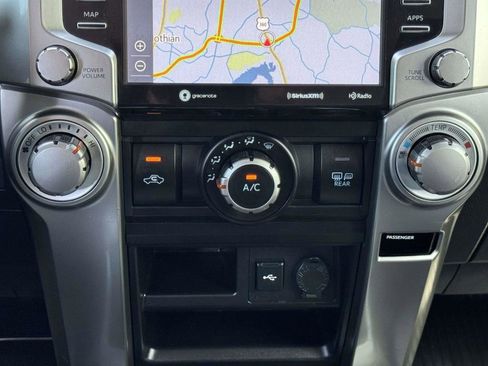 Used 2022 Toyota 4Runner SR5 Premium w/ Moonroof Package RWD image 6