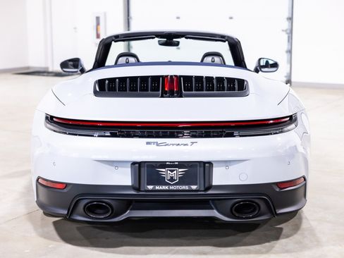 Used 2026 Porsche 911 Carrera T RWD image 8