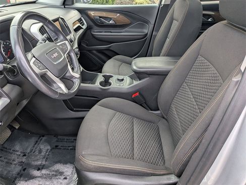 Used 2021 GMC Terrain SLE w/ Driver Convenience Package image 20