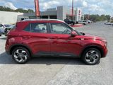 Used 2024 Hyundai Venue Limited image 2