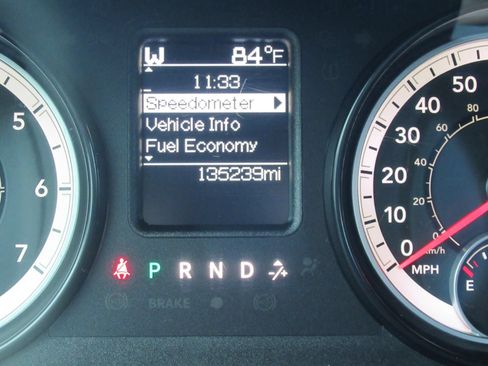 Used 2016 RAM 1500 Big Horn RWD image 30