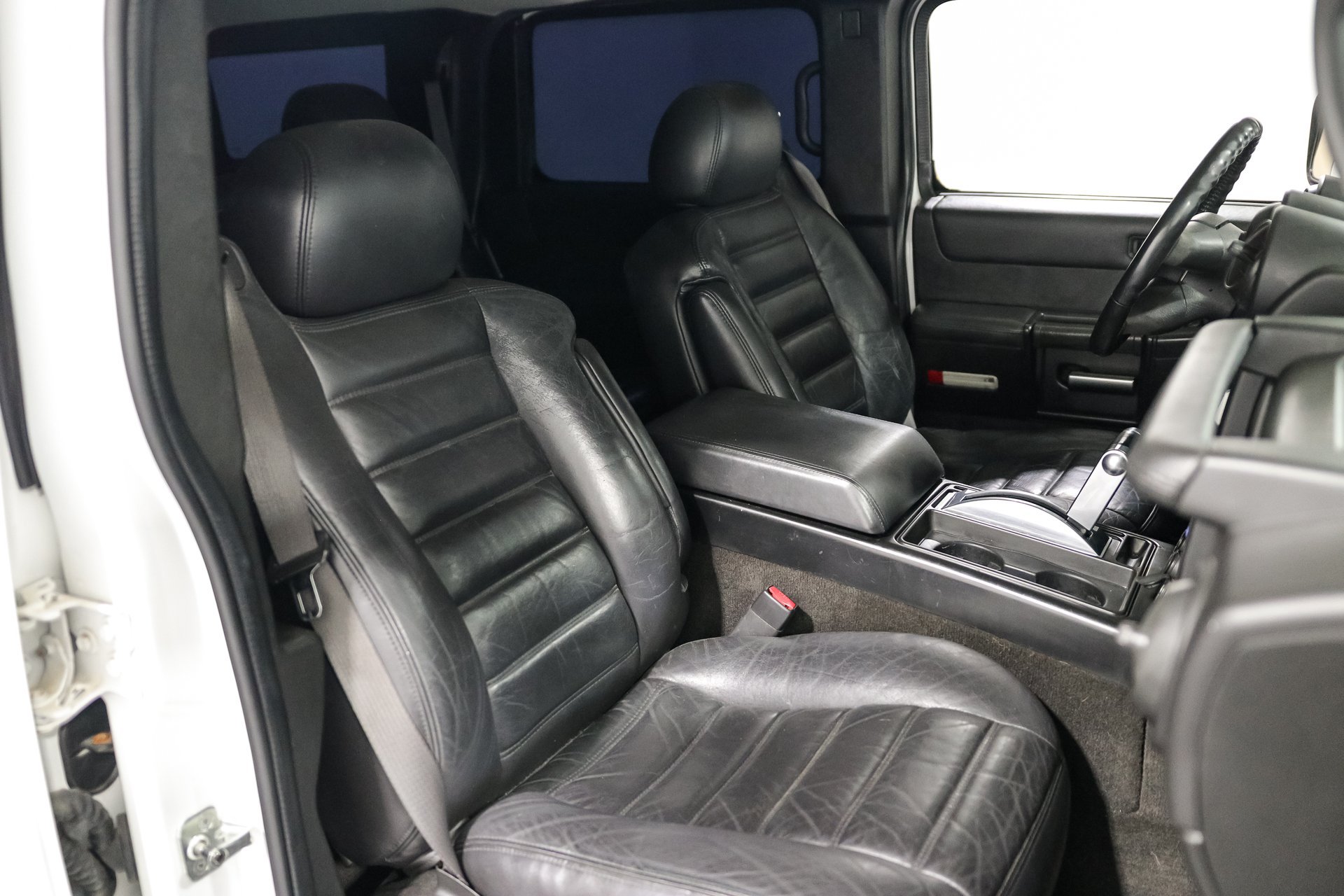 Used 2005 HUMMER H2 w/ Preferred Equipment Group AWD/4WD image 13