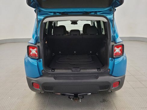 Used 2019 Jeep Renegade Altitude w/ Quick Order Package 22M image 29