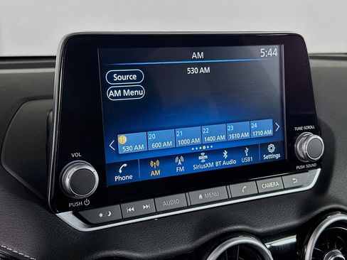 Used 2024 Nissan Sentra SV image 19