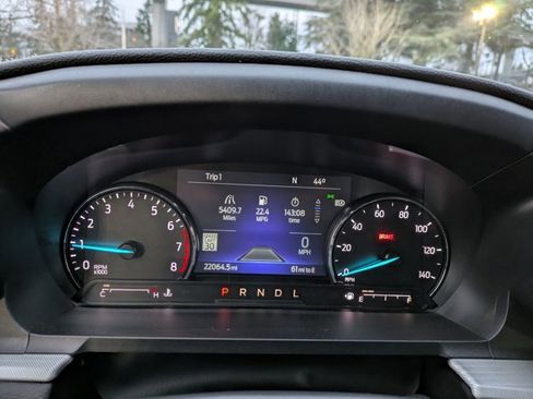 Certified 2022 Ford Explorer XLT w/ Equipment Group 202A image 11