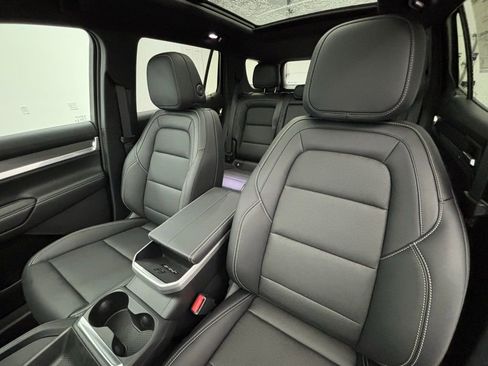 New 2026 GMC Terrain Elevation w/ Elevation Premium Package image 22