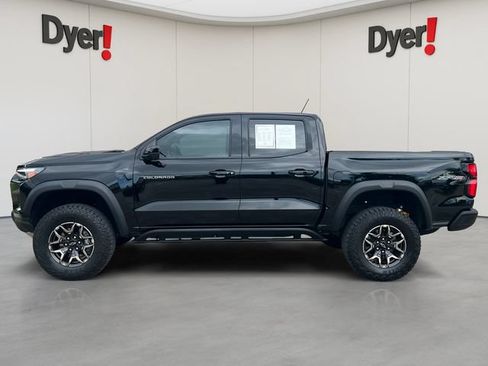 Used 2025 Chevrolet Colorado ZR2 w/ Technology Package AWD/4WD image 2
