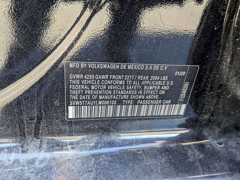 Used 2020 Volkswagen GTI SE image 38