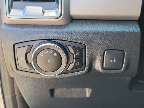 Used 2023 Ford Ranger XLT w/ Equipment Group 301A Mid RWD image 18