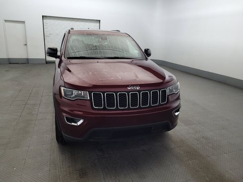 Used 2020 Jeep Grand Cherokee Laredo AWD/4WD image 14
