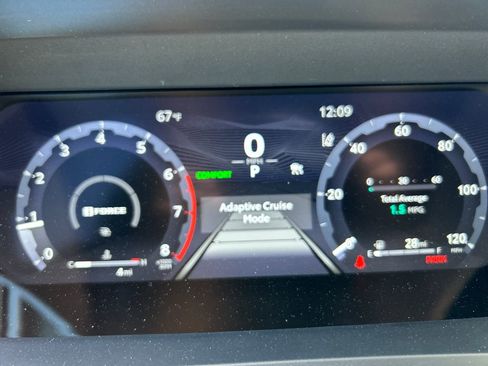 New 2026 Toyota 4Runner Limited AWD/4WD image 9