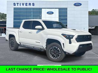 Used 2026 Toyota Tacoma TRD Sport AWD/4WD video 1