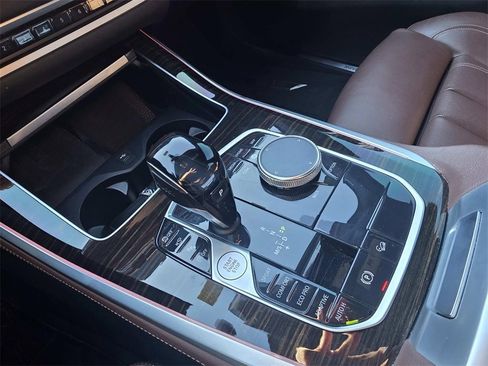 Used 2020 BMW X5 xDrive40i w/ Convenience Package image 11