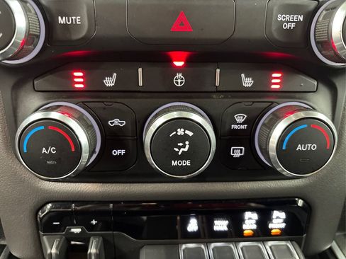 Used 2020 RAM 1500 Big Horn image 33