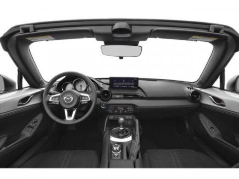 New 2026 MAZDA MX-5 Miata Club w/ Interior Package RWD image 10