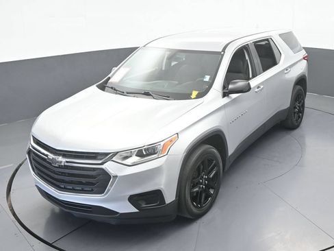Used 2020 Chevrolet Traverse LS FWD image 42
