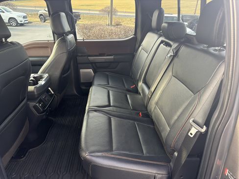 Used 2022 Ford F150 Lariat w/ Equipment Group 502A High image 13