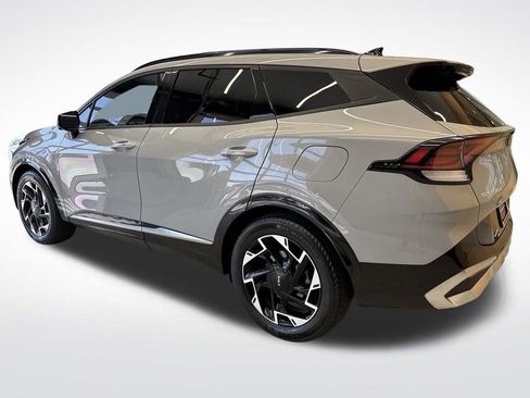 Used 2023 Kia Sportage SX image 3