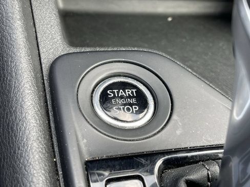 Used 2024 Nissan Sentra S FWD image 28