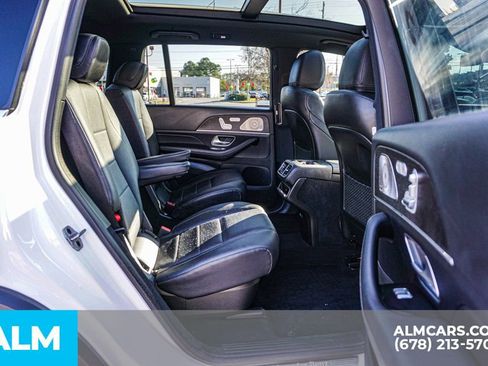 Used 2022 Mercedes-Benz GLS 450 4MATIC image 24
