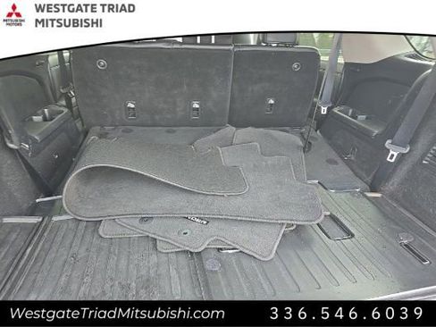 Used 2022 Nissan Pathfinder SL w/ Cargo Package image 16