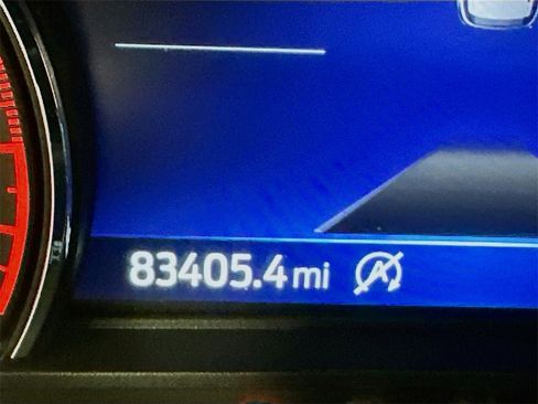 Used 2020 Ford Explorer XLT image 14