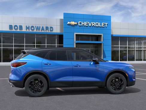 New 2026 Chevrolet Blazer LT w/ Sound & Technology Package AWD/4WD image 28