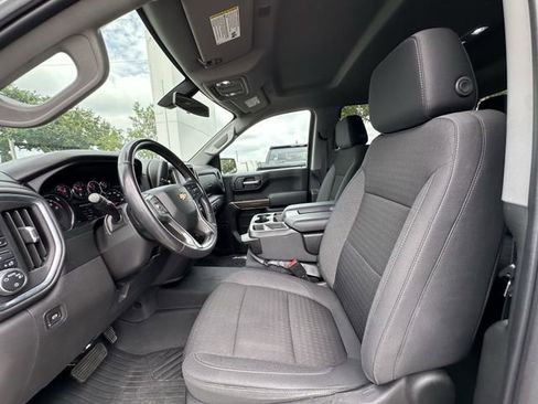 Used 2021 Chevrolet Silverado 1500 LT AWD/4WD image 27