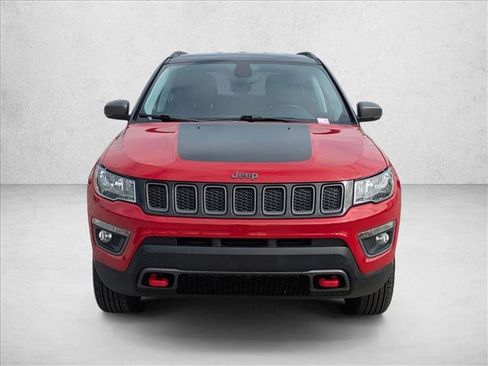 Used 2018 Jeep Compass Trailhawk image 2