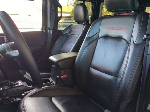 Used 2018 Jeep Wrangler Unlimited Rubicon image 6