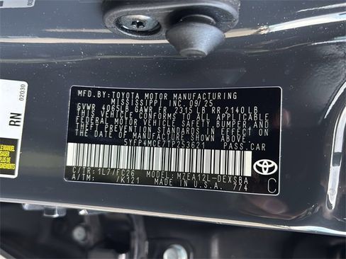 Used 2026 Toyota Corolla SE image 44