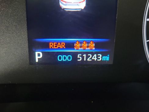 Used 2024 Toyota Corolla LE FWD image 25