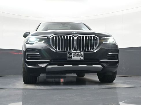 Used 2022 BMW X5 xDrive40i w/ Premium Package AWD/4WD image 18